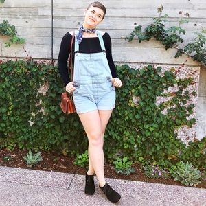 Meet your Posher, Louisa